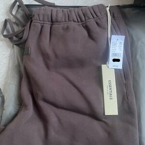 Essentials plum shorts